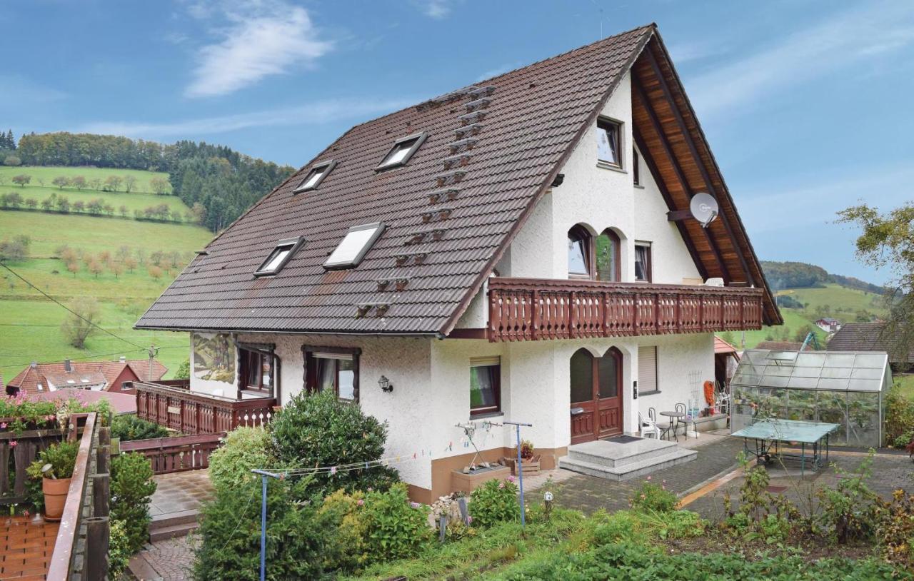 2 Bedroom Awesome Apartment In Welschensteinach Exteriör bild